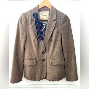 Gorgeous blazer size 4.